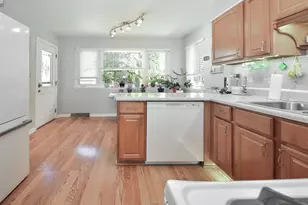 1413 N Burning Bush Ln, Mount Prospect, IL 60056 - Photo 6