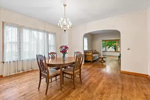 6317 Kirschoff St, Rosemont, IL 60018 - Photo 6