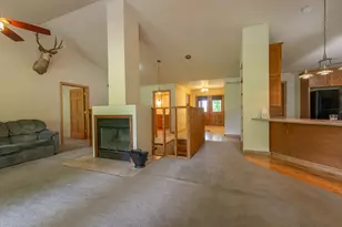 15792 York Center Rd, Thomson, IL 61285 - Photo 14