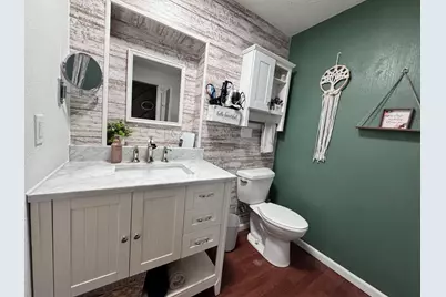 203 W Poplar Street, Odin, IL 62870 - Photo 40