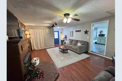 203 W Poplar Street, Odin, IL 62870 - Photo 10