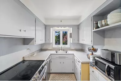 2254 Sherman Avenue #2, Evanston, IL 60201 - Photo 8