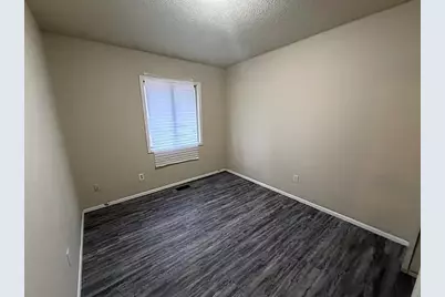 1016 Camaro Drive, Danville, IL 61832 - Photo 8
