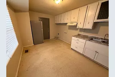 1016 Camaro Drive, Danville, IL 61832 - Photo 2