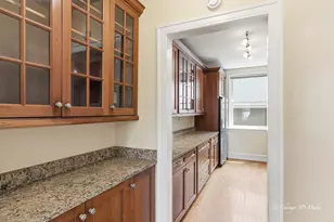 906 Greenwood St, Evanston, IL 60201 - Photo 14