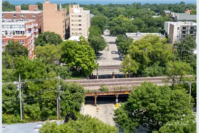 906 Greenwood Street #2E, Evanston, IL 60201 - Photo 2