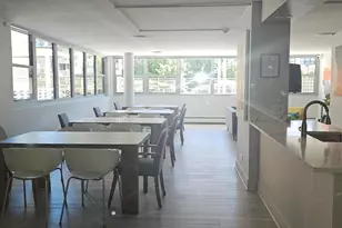 555 W Cornelia Ave, Chicago, IL 60657 - Photo 10