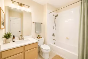 3081 Handley Ct, Lisle, IL 60532 - Photo 8