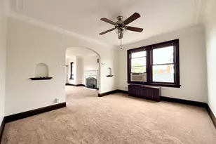 615 E Golf Rd, Des Plaines, IL 60016 - Photo 10