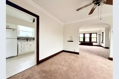 615 E Golf Road #2, Des Plaines, IL 60016 - Photo 6
