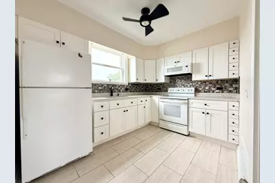 615 E Golf Road #2, Des Plaines, IL 60016 - Photo 8