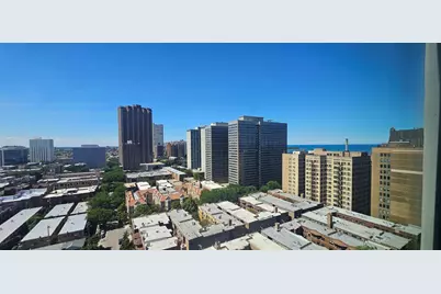 555 W Cornelia Avenue #2009, Chicago, IL 60657 - Photo 8