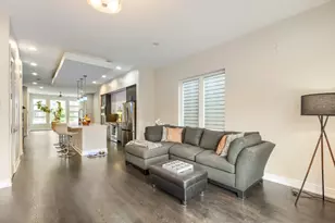 4814 S Champlain Ave, Chicago, IL 60615 - Photo 12