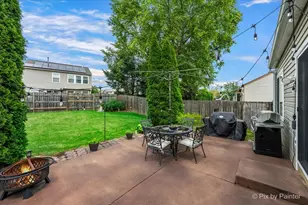 2366 Coral Cove, Elgin, IL 60123 - Photo 20