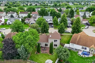 2366 Coral Cove, Elgin, IL 60123 - Photo 24