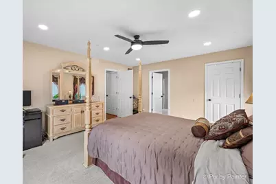 2366 Coral Cove, Elgin, IL 60123 - Photo 10