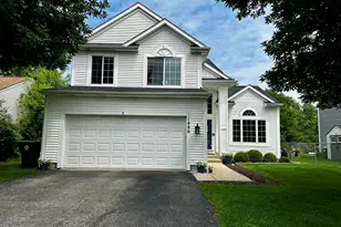 1496 Cheriton Cir, Grayslake, IL 60030 - Photo 1
