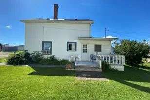 217 W Railroad St, Lena, IL 61048 - Photo 18