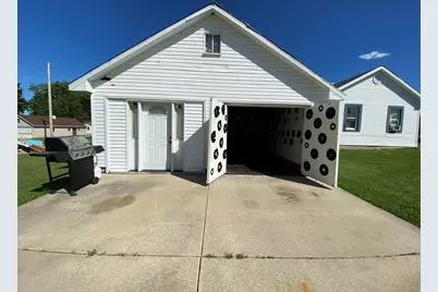 217 W Railroad Street, Lena, IL 61048 - Photo 20