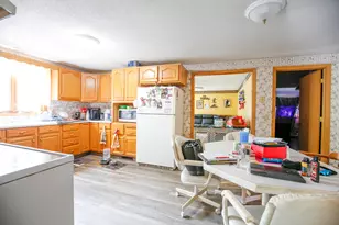 910 Stony Point Rd, Dixon, IL 61021 - Photo 26