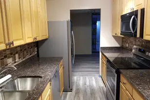 70 W Huron St, Chicago, IL 60654 - Photo 8