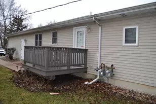 208 Nebraska St, Ottawa, IL 61350 - Photo 14