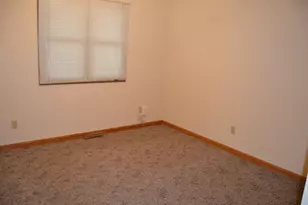 208 Nebraska St, Ottawa, IL 61350 - Photo 8