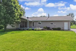 101 Lakeview Dr, Gibson City, IL 60936 - Photo 34
