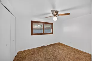 12723 S Marquette Ave, Chicago, IL 60633 - Photo 16