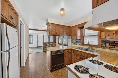 12723 S Marquette Avenue, Chicago, IL 60633 - Photo 10