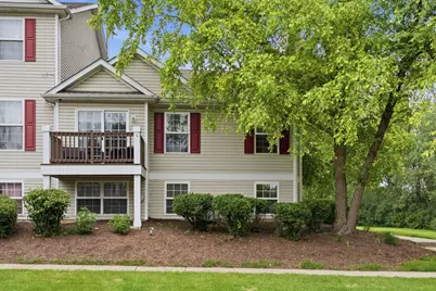 2248 Graystone Drive #2248, Joliet, IL 60431 - Photo 2