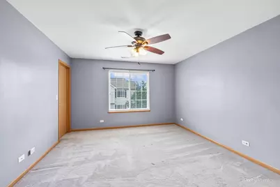 401 Evergreen Circle, Gilberts, IL 60136 - Photo 20