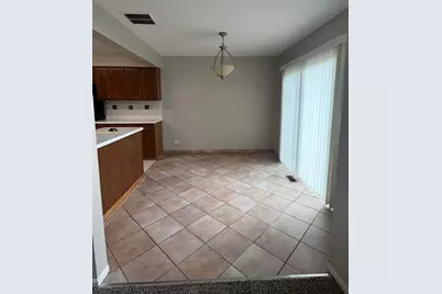 902 Sturnbridge Court, Schaumburg, IL 60173 - Photo 6