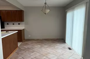 902 Sturnbridge Ct, Schaumburg, IL 60173 - Photo 6