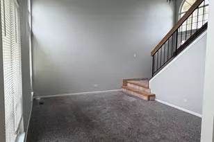 902 Sturnbridge Ct, Schaumburg, IL 60173 - Photo 4