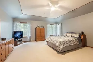 556 Prescott Ln, Gurnee, IL 60031 - Photo 14