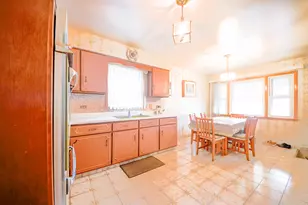 5010 Forster Ave, Schiller Park, IL 60176 - Photo 4