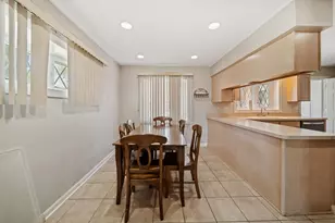 2607 Mayfair Ave, Westchester, IL 60154 - Photo 14