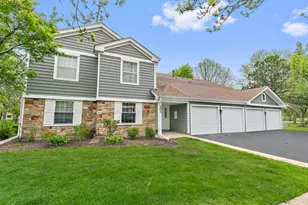 201 Maplebrook Ct, Schaumburg, IL 60194 - Photo 1