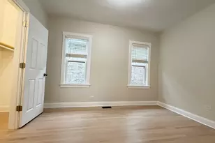 5821 W Gunnison St, Chicago, IL 60630 - Photo 24