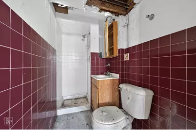 928 N Parkside Avenue, Chicago, IL 60651 - Photo 2