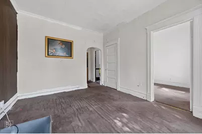 928 N Parkside Avenue, Chicago, IL 60651 - Photo 10