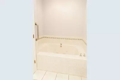 11432 Foxwoods Drive, Oak Lawn, IL 60453 - Photo 24