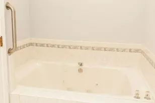 11432 Foxwoods Dr, Oak Lawn, IL 60453 - Photo 24