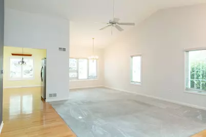 11432 Foxwoods Drive, Oak Lawn, IL 60453 - Photo 4