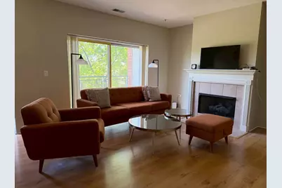 1222 Chicago Avenue #402, Evanston, IL 60202 - Photo 2