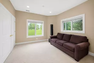632 Philip Dr, Bartlett, IL 60103 - Photo 18