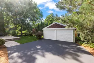 848 Woodland Dr, Glen Ellyn, IL 60137 - Photo 36