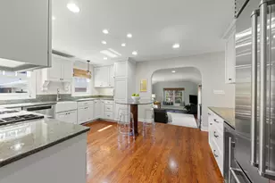 848 Woodland Dr, Glen Ellyn, IL 60137 - Photo 12