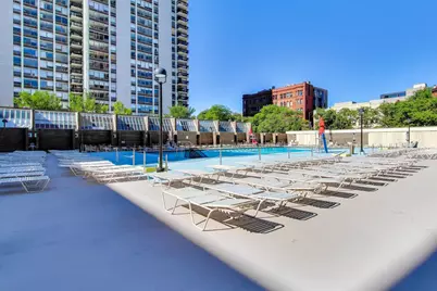 1555 N Sandburg Terrace #206, Chicago, IL 60610 - Photo 26